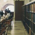 学校の図書館